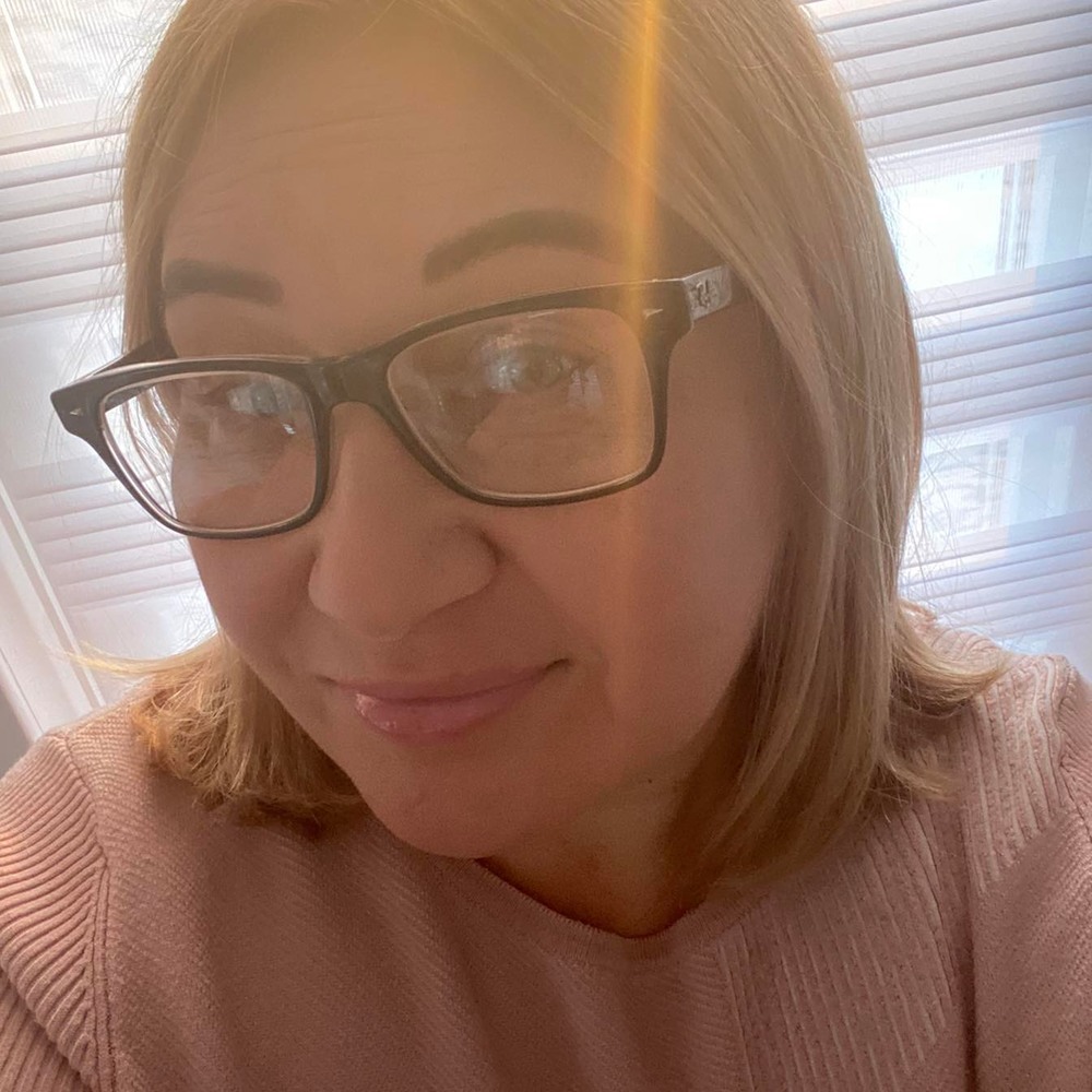 Meet your Posher, Ania